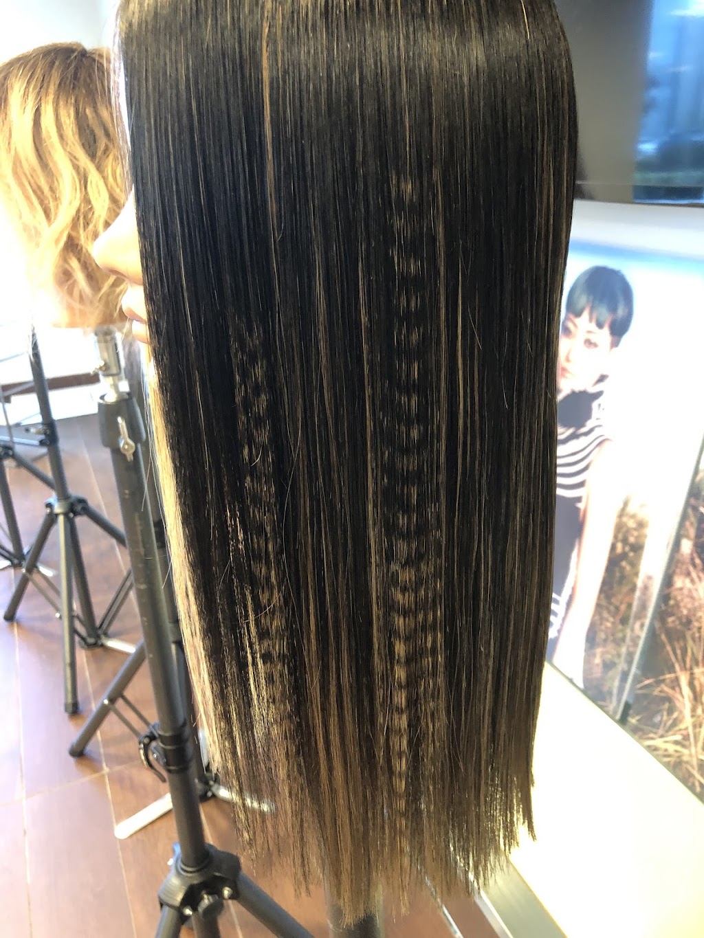 Salon Yetmir | 727 Gardiners Rd, Kingston, ON K7M 3Y5, Canada | Phone: (613) 542-2577