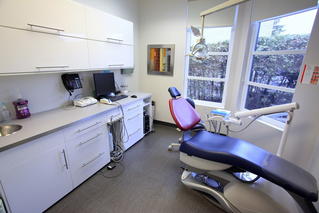 Centre Dentaire Solution Sourire | 667 Rue Notre-Dame #300, Repentigny, QC J6A 2W5, Canada | Phone: (450) 582-9000