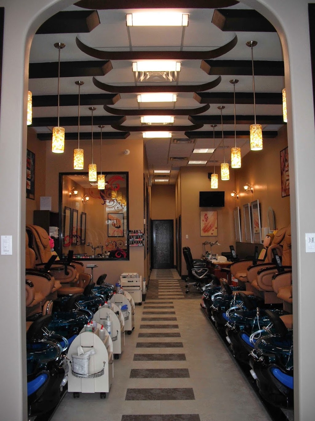 KNT Nails & Foot Spa | 5547 Hazeldean Rd #2, Stittsville, ON K2S 0N9, Canada | Phone: (613) 836-9899