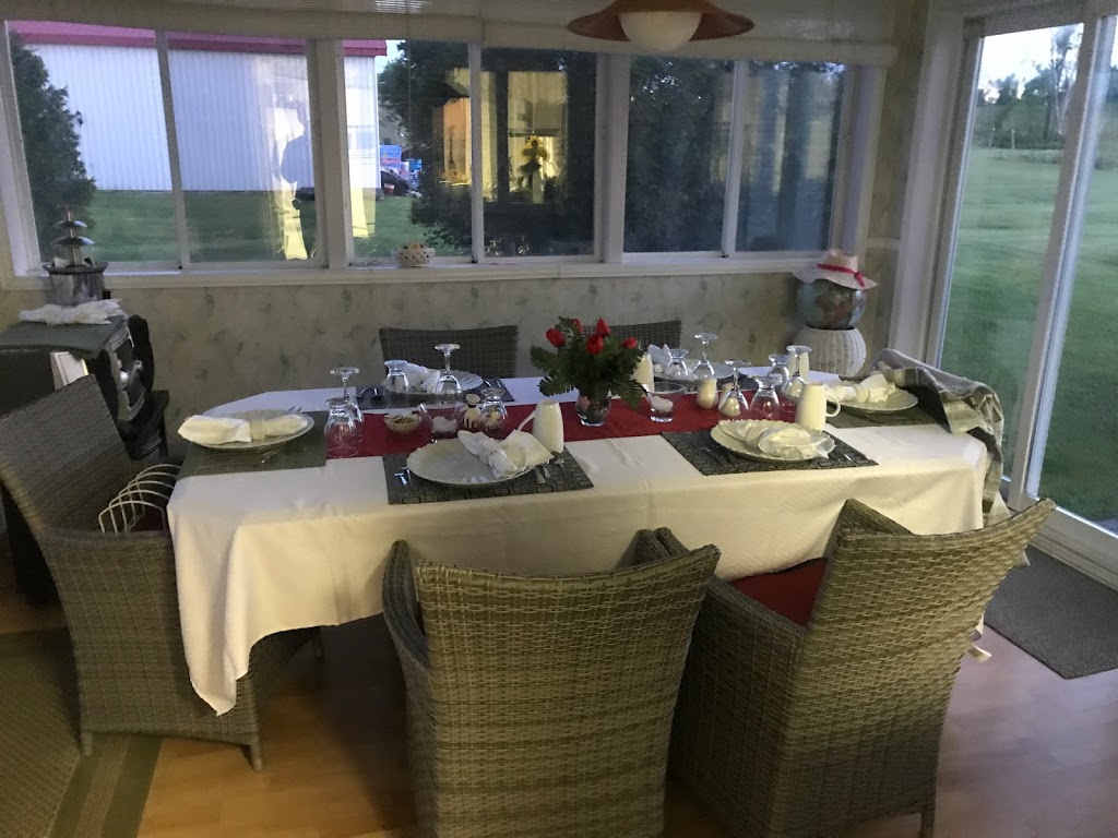 Côte St-Hermas | 3461 Chemin Charles-Léonard, Mirabel, QC J7N 2Y7, Canada | Phone: (450) 258-4481