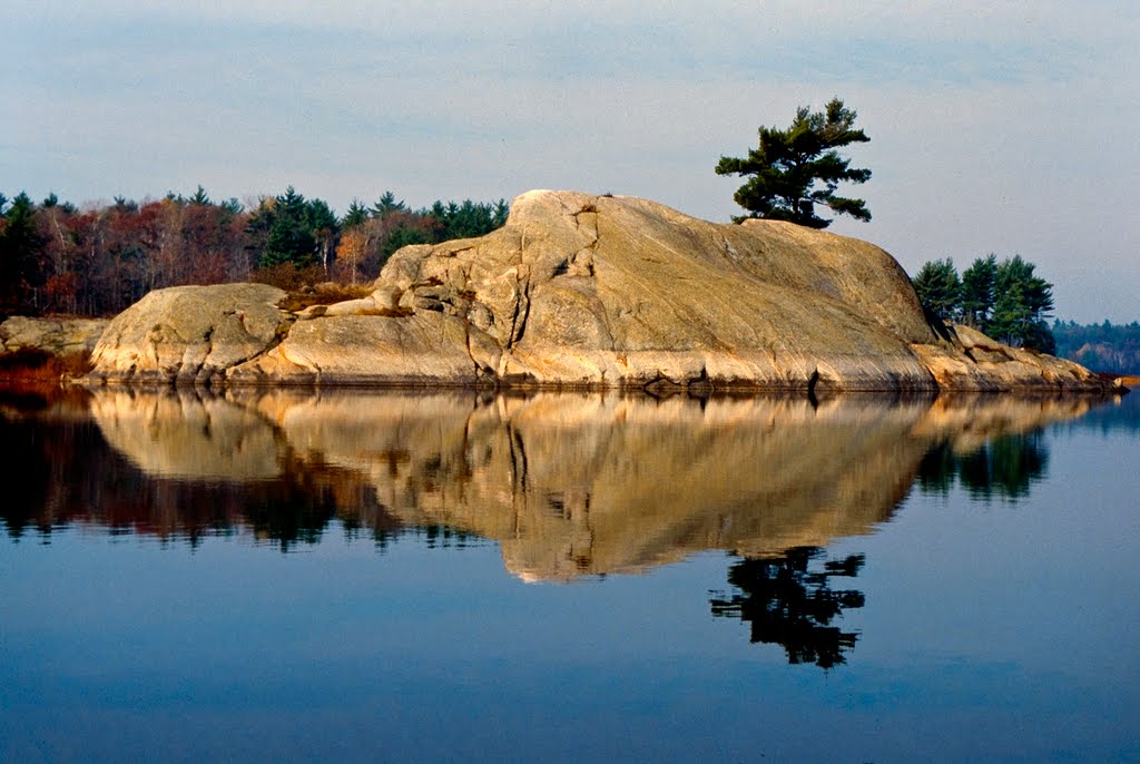 Elephant Rock | McCrae Lake, Georgian Bay, ON P0C, Canada