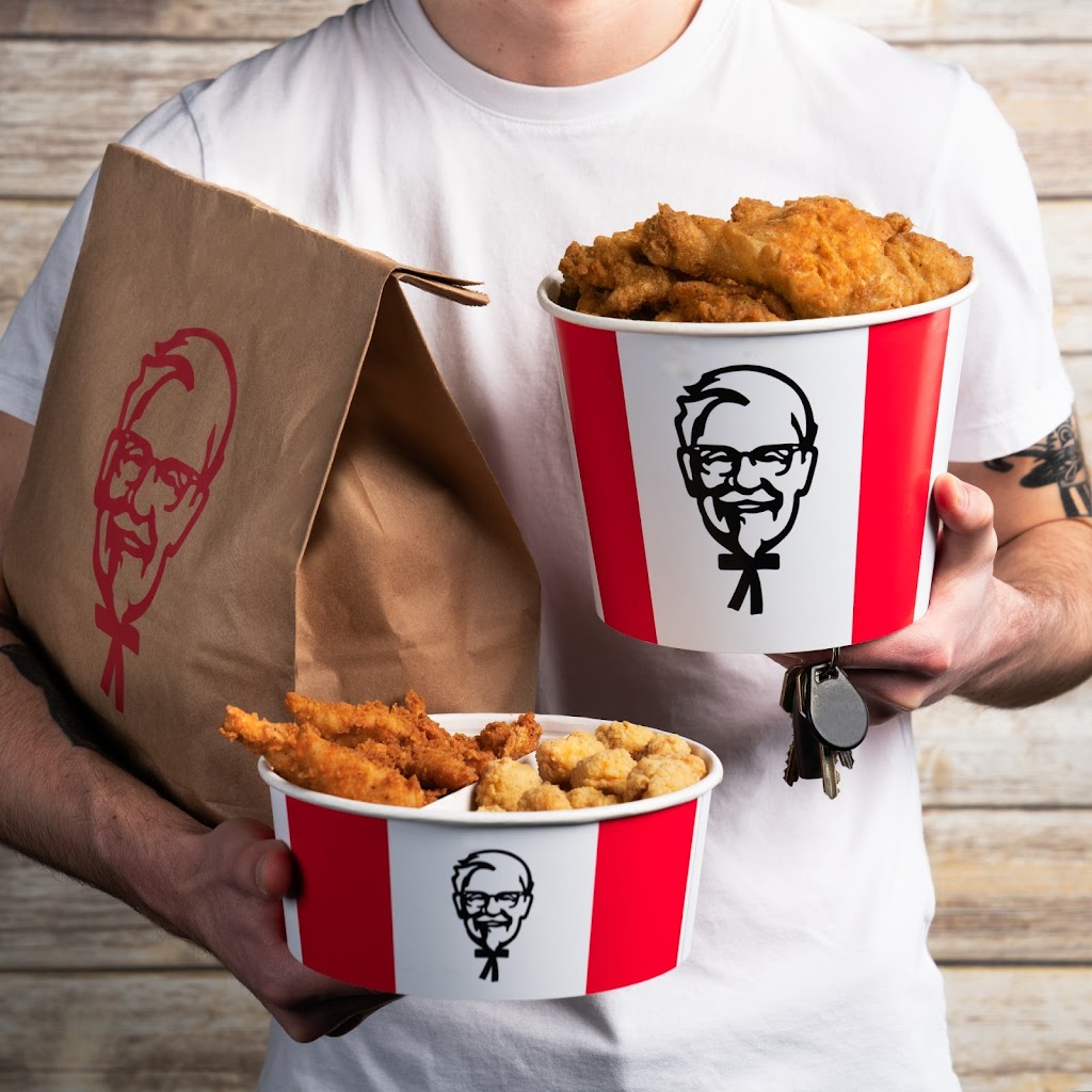 KFC | meal delivery | 3421 50 Ave, Red Deer, AB T4N 3Y3, Canada | 4033431977 OR +1 403-343-1977