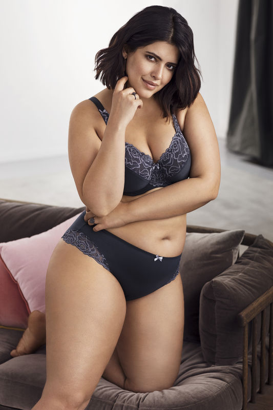 CHANGE Lingerie | 999 Upper Wentworth St Loc. 0262B, Hamilton, ON L9A 4X5, Canada | Phone: (289) 426-5167