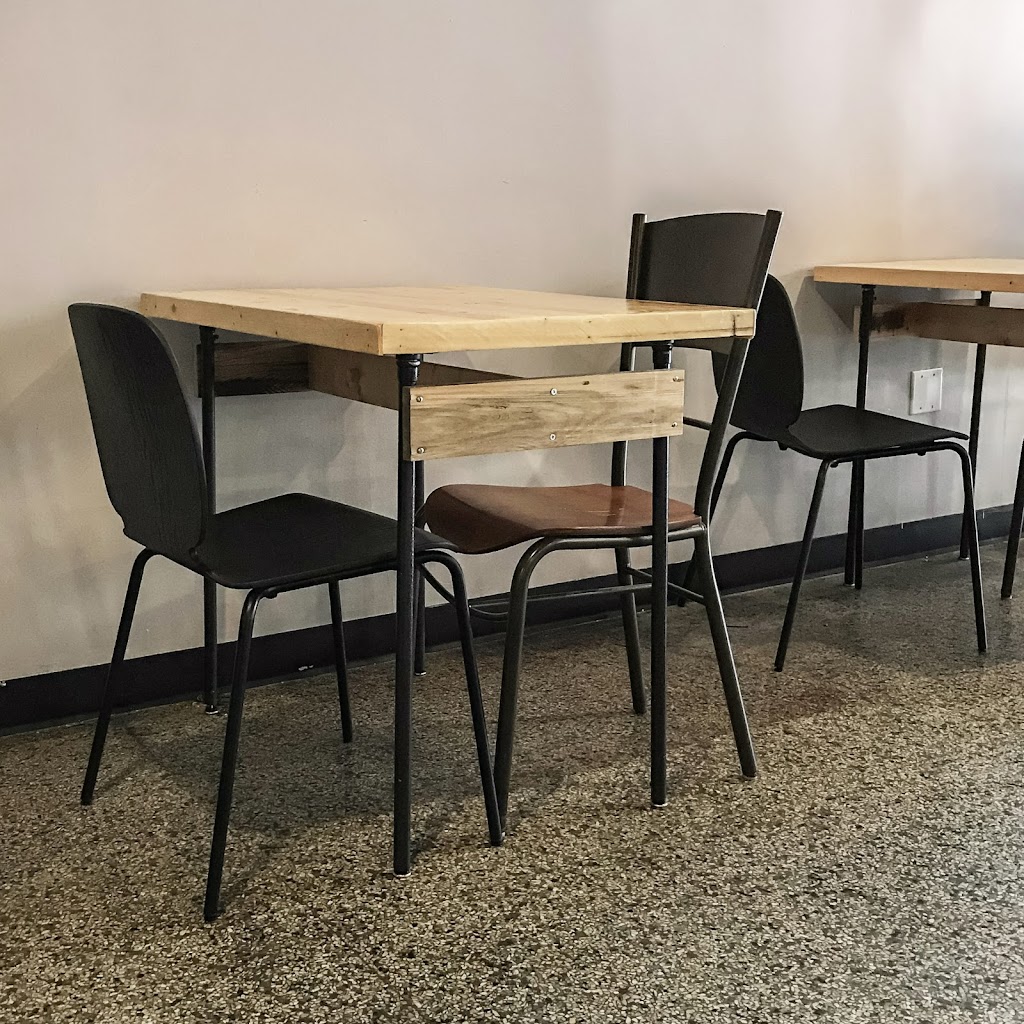 Re4m Design and Fabrication | 136-D Billings Ave, Ottawa, ON K1H 5K9, Canada | Phone: (613) 875-2151