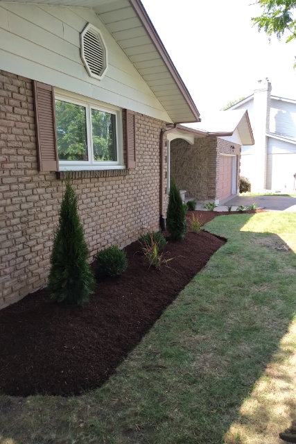 Alpine Lawncare & Snowplowing | 1803 Erbs Rd, St. Agatha, ON N0B 2L0, Canada | Phone: (519) 897-3401