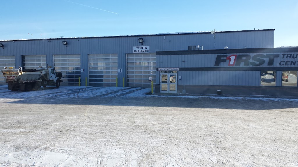 First Truck Centre Edmonton South | 4504 Roper Rd NW, Edmonton, AB T6B 3R1, Canada | Phone: (780) 413-9422
