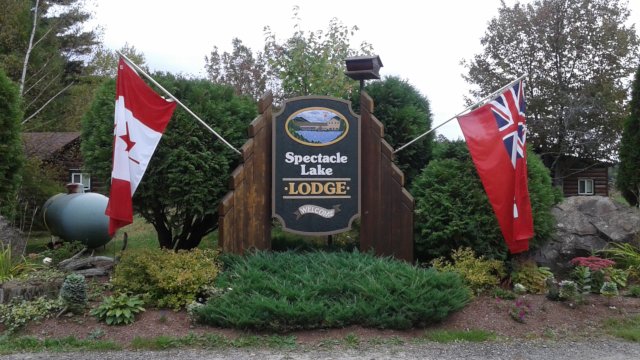 spectacle lake lodge | 2-104 Hart Ln, Calabogie, ON K0J 1H0, Canada | Phone: (800) 567-4044