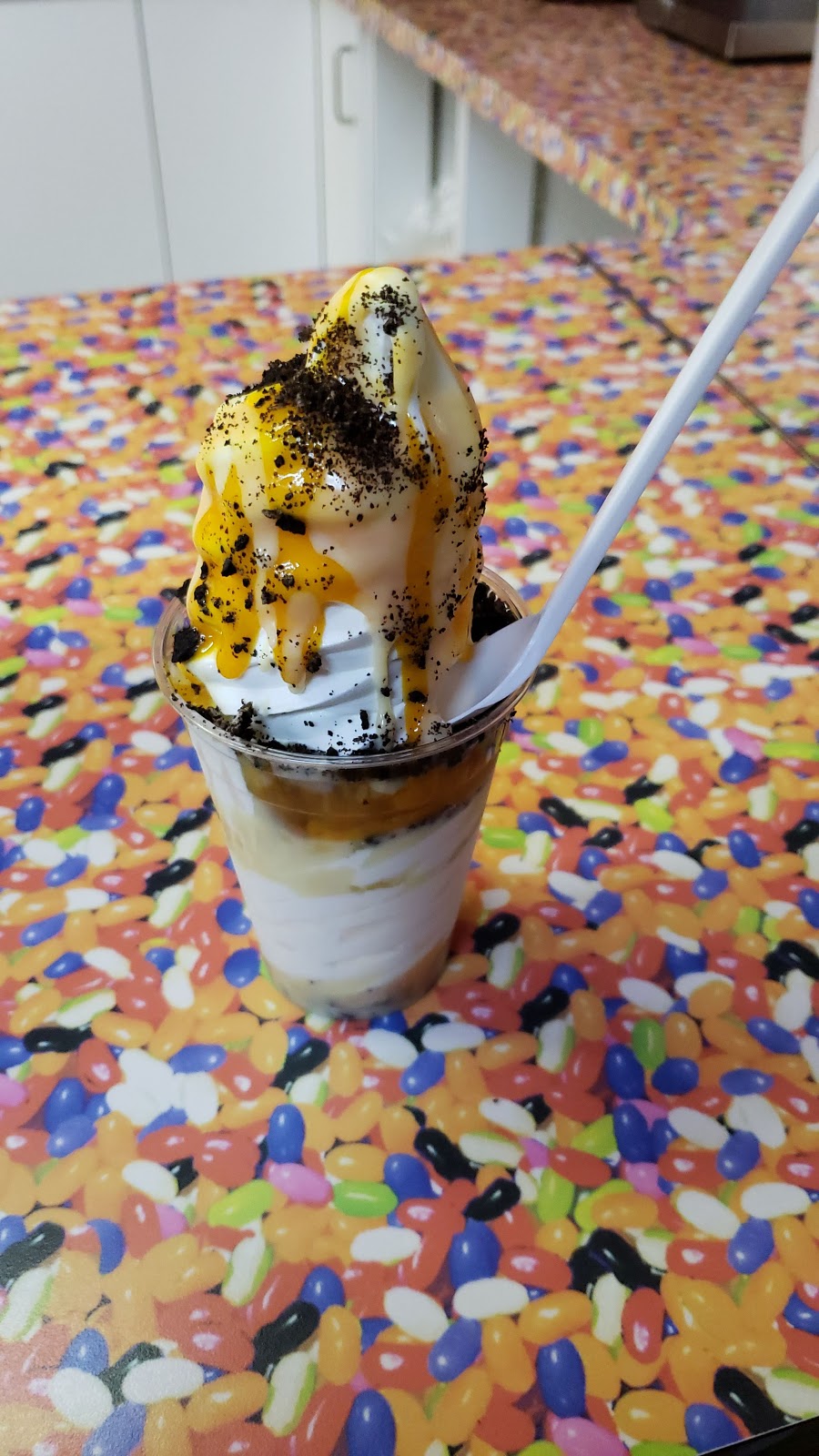 Sub Zero Ice Cream | 298 Jamison Ave, Winnipeg, MB R2K 1N1, Canada | Phone: (204) 295-4363