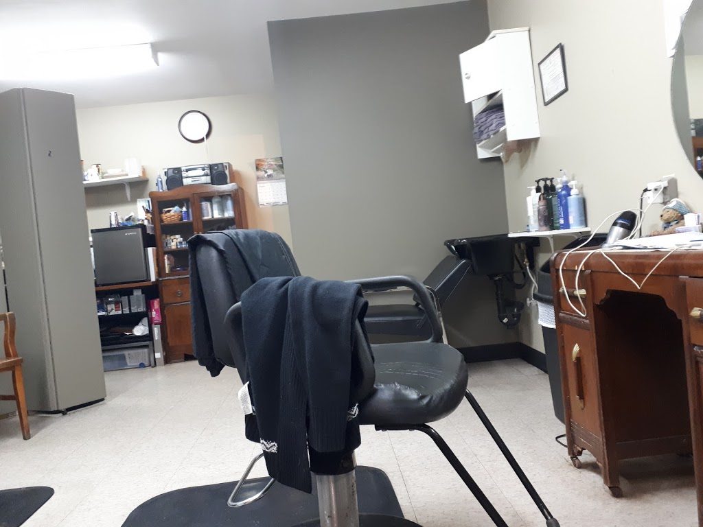 Village Barber Shop | hair care | 1085 Main St, Sussex Corner, NB E4E 3A1, Canada | 5069448000 OR +1 506-944-8000