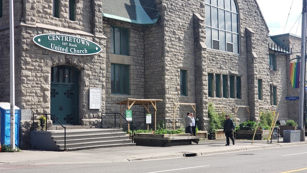 Centretown United Church | church | 507 Bank St, Ottawa, ON K2P 1Z5, Canada | 6132329854 OR +1 613-232-9854
