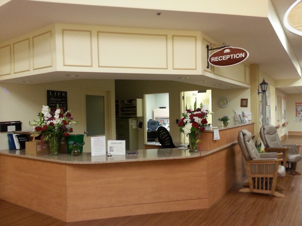 North Lambton Lodge | 39 Morris St, Forest, ON N0N 1J0, Canada | Phone: (519) 786-2151
