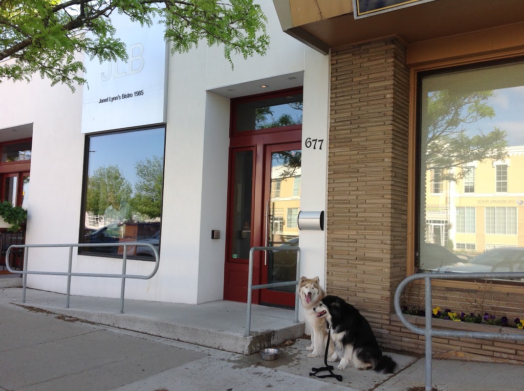 Janet Lynns Bistro | 677 Belmont Ave W, Kitchener, ON N2M 1N8, Canada | Phone: (519) 725-3440