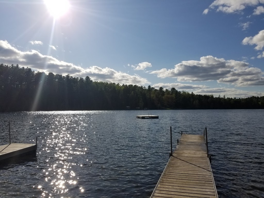 Camping Le Petit Lac | 61 Route 105, Messines, QC J0X 2J0, Canada | Phone: (819) 465-2622