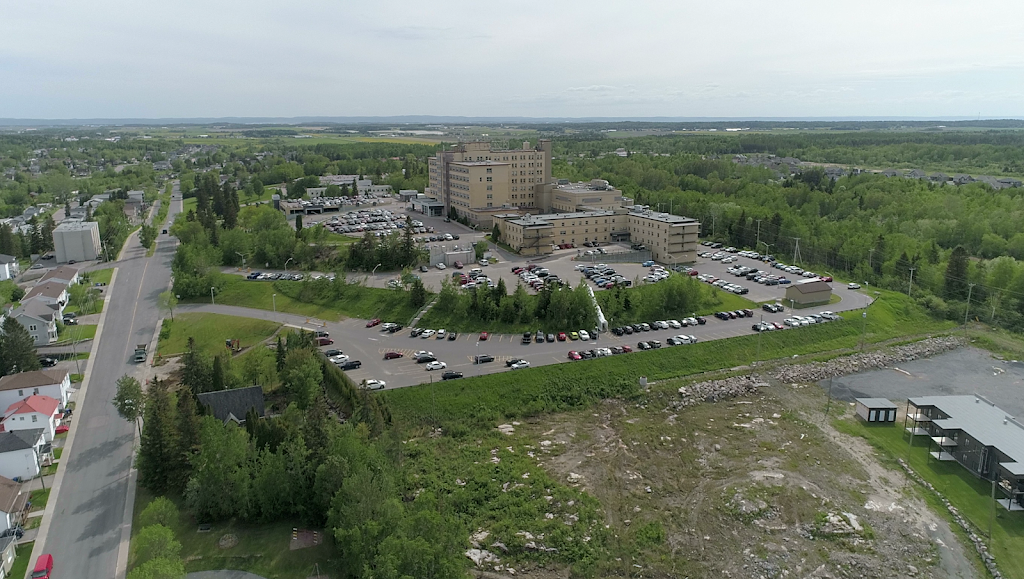 Hospital Dalma | 300 Bd Champlain, Alma, QC G8B 5W3, Canada | Phone: (418) 669-2000
