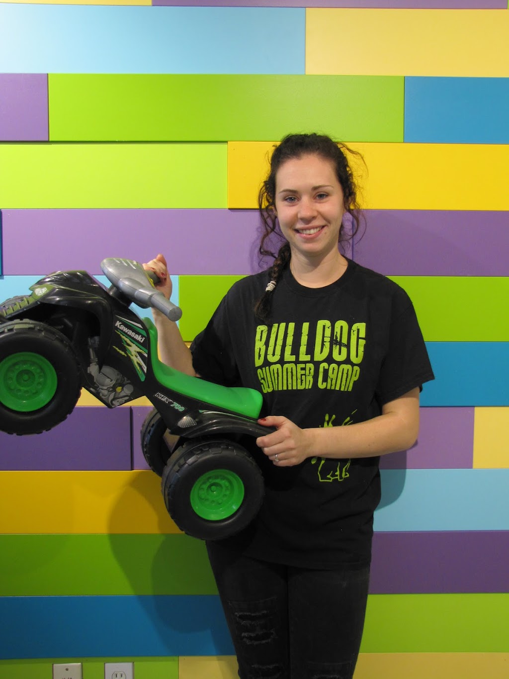Bulldog KIDS | 576 Bryne Dr, Barrie, ON L4N 9P6, Canada | Phone: (705) 722-5439