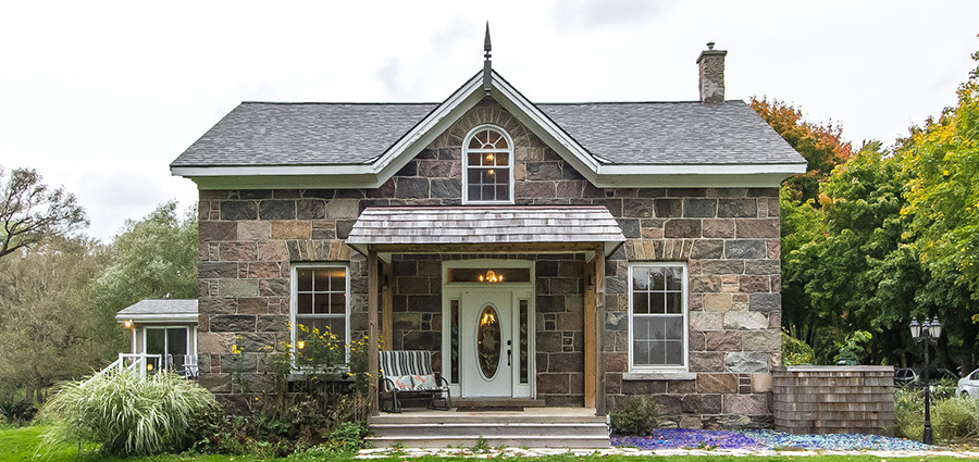 Shaw Realty Group, Brokerage | 135 George St N, Cambridge, ON N1S 5C3, Canada | Phone: (800) 764-8138