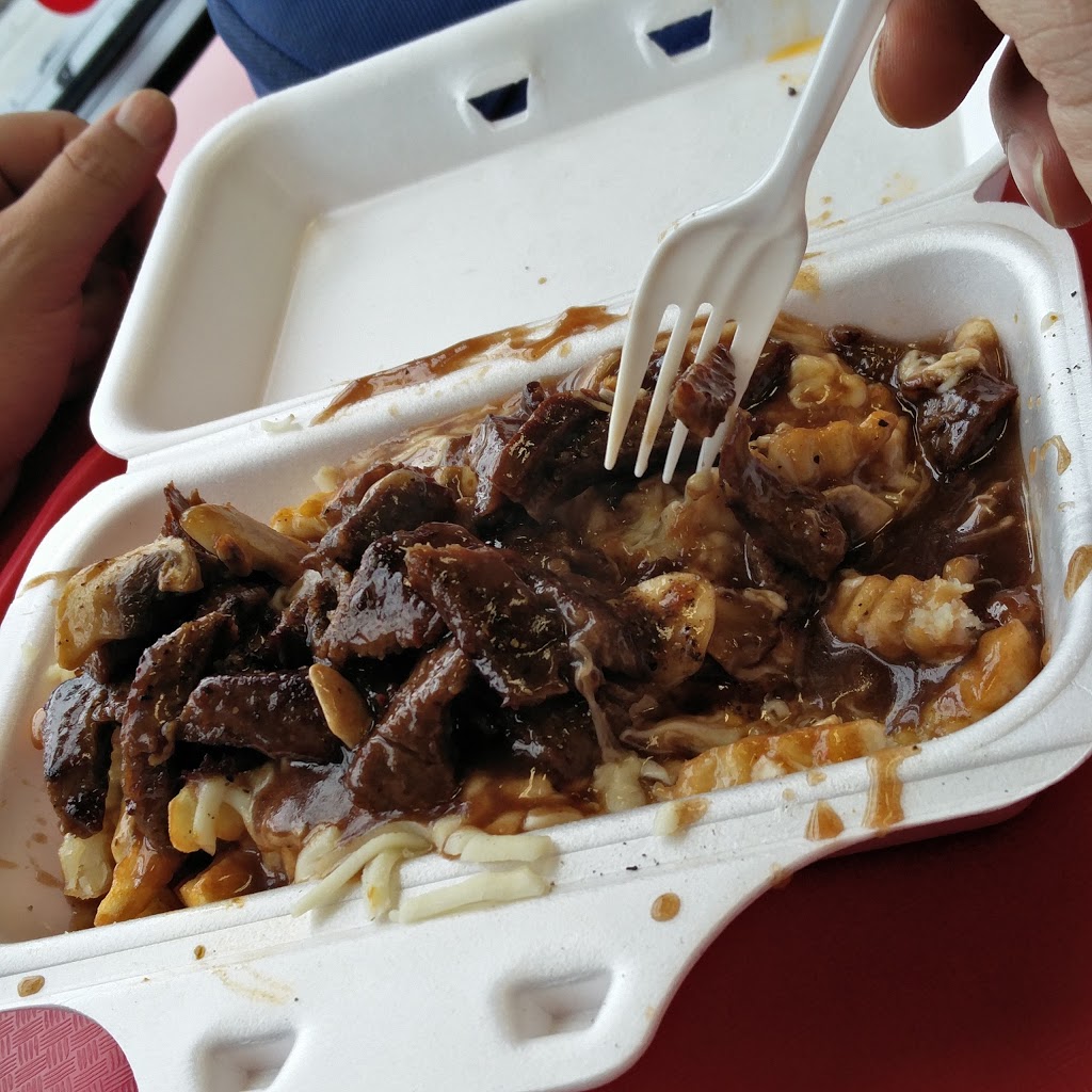 PrimeTime Donair & Poutine | 16529 50 St NW #101, Edmonton, AB T5Y 0S4, Canada | Phone: (780) 705-5407
