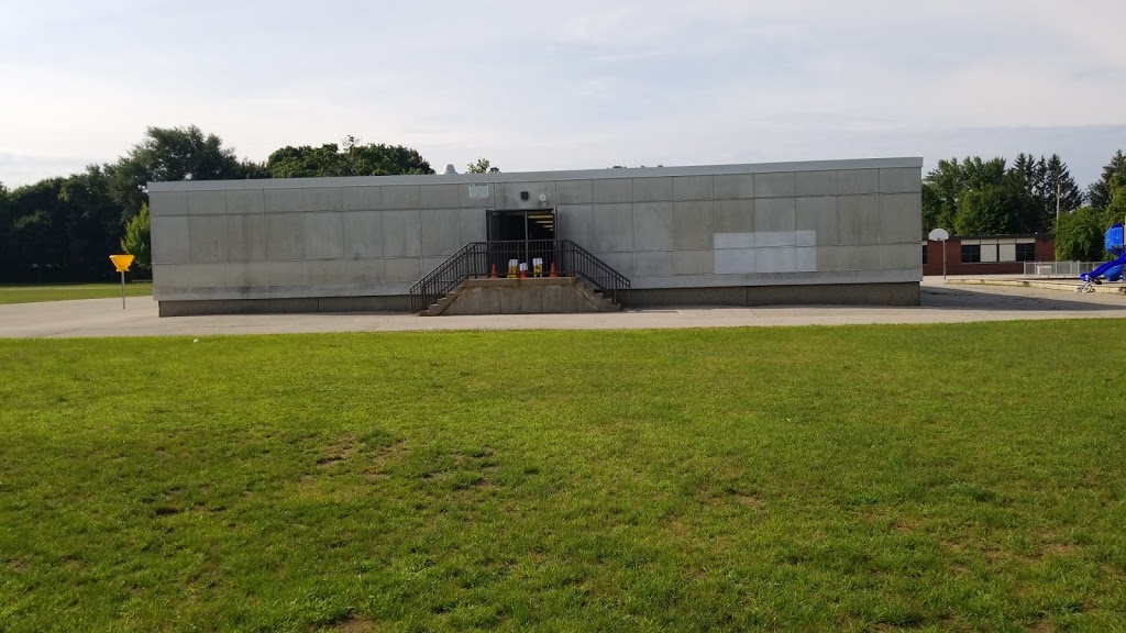 Byron Southwood Public School | 1379 Lola St, London, ON N6K 3R6, Canada | Phone: (519) 452-8100