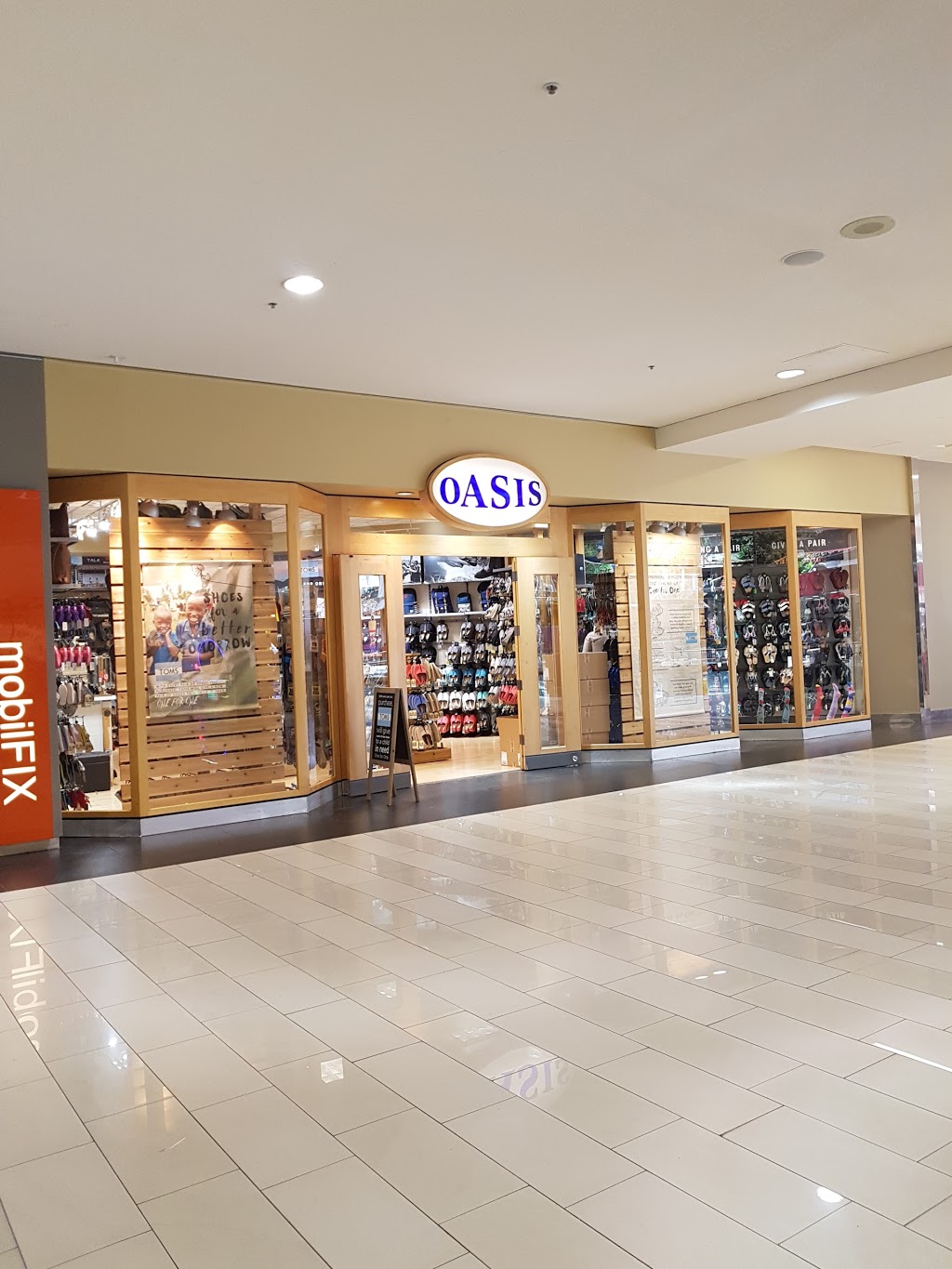 Oasis | shoe store | 8882 170 St NW, Edmonton, AB T5T 4J2, Canada | 7804811329 OR +1 780-481-1329