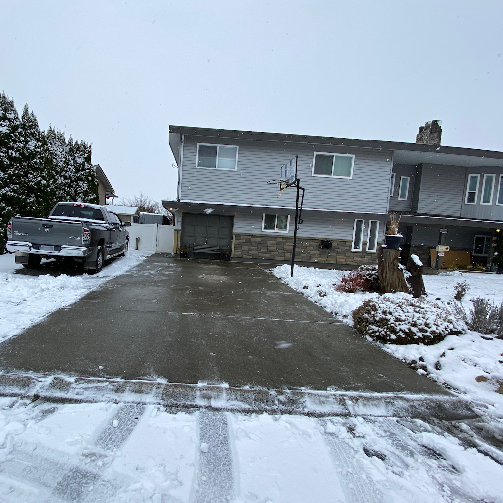 S.C.R Snow Removal and Lawn Care | point of interest | 9277 Coote St, Chilliwack, BC V2P 6B6, Canada | 6047996519 OR +1 604-799-6519