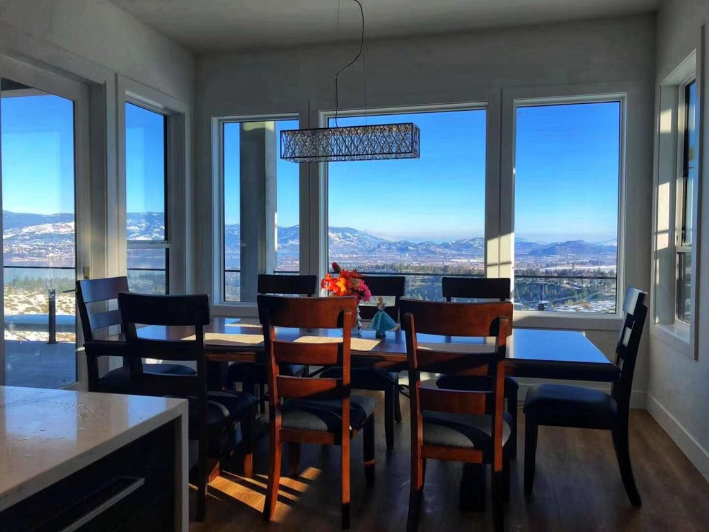 Heidy Lakeview House | 1280 Ponds Ave, Kelowna, BC V1W 5N1, Canada | Phone: (778) 821-2688