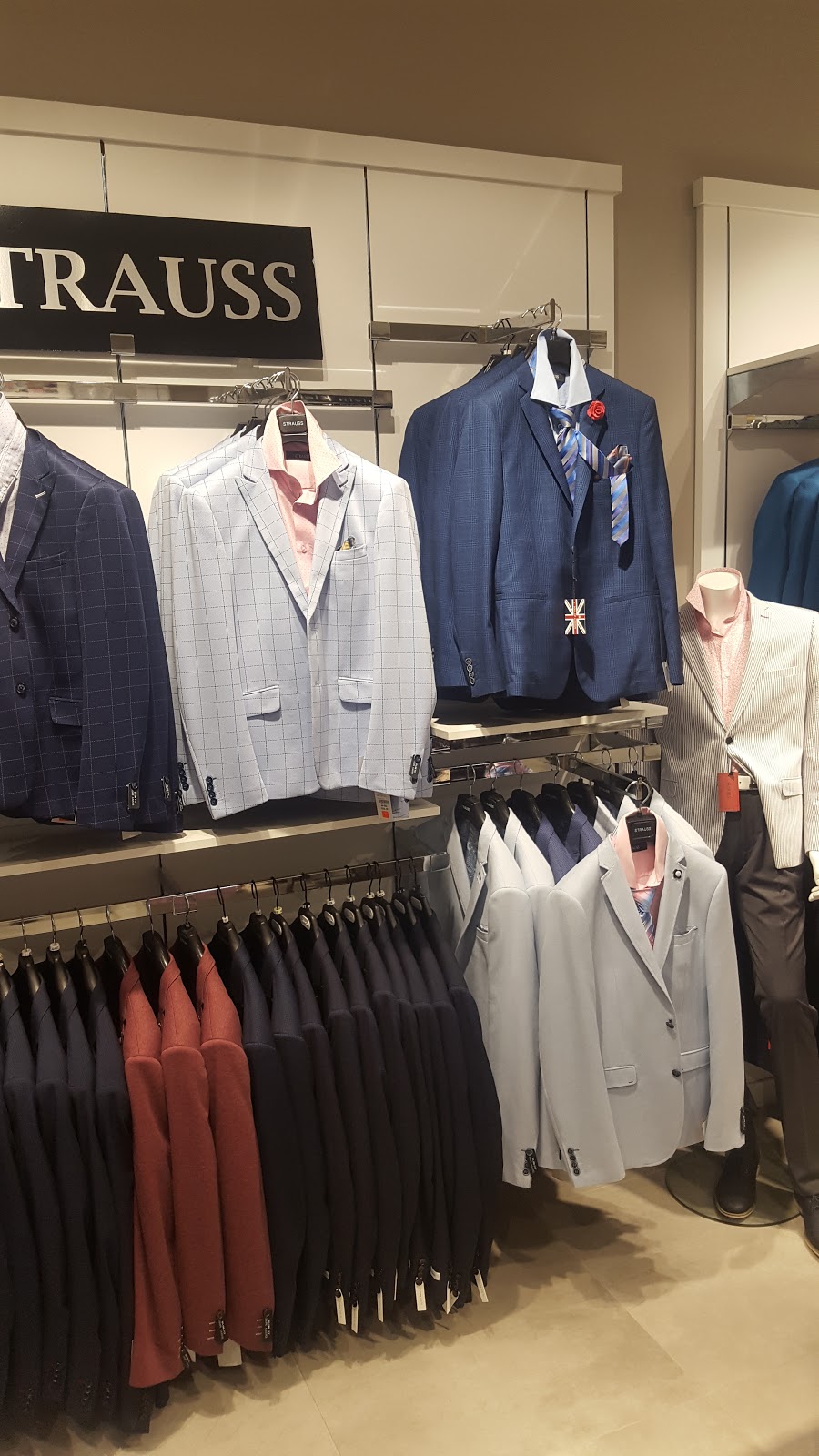 Stars Mens Shops | 300 Borough Dr, Scarborough, ON M1P 4P5, Canada | Phone: (416) 296-8863