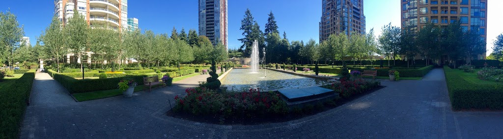 City in the Park | 6828-6888 Station Hill Dr, Burnaby, BC V3N 5A4, Canada