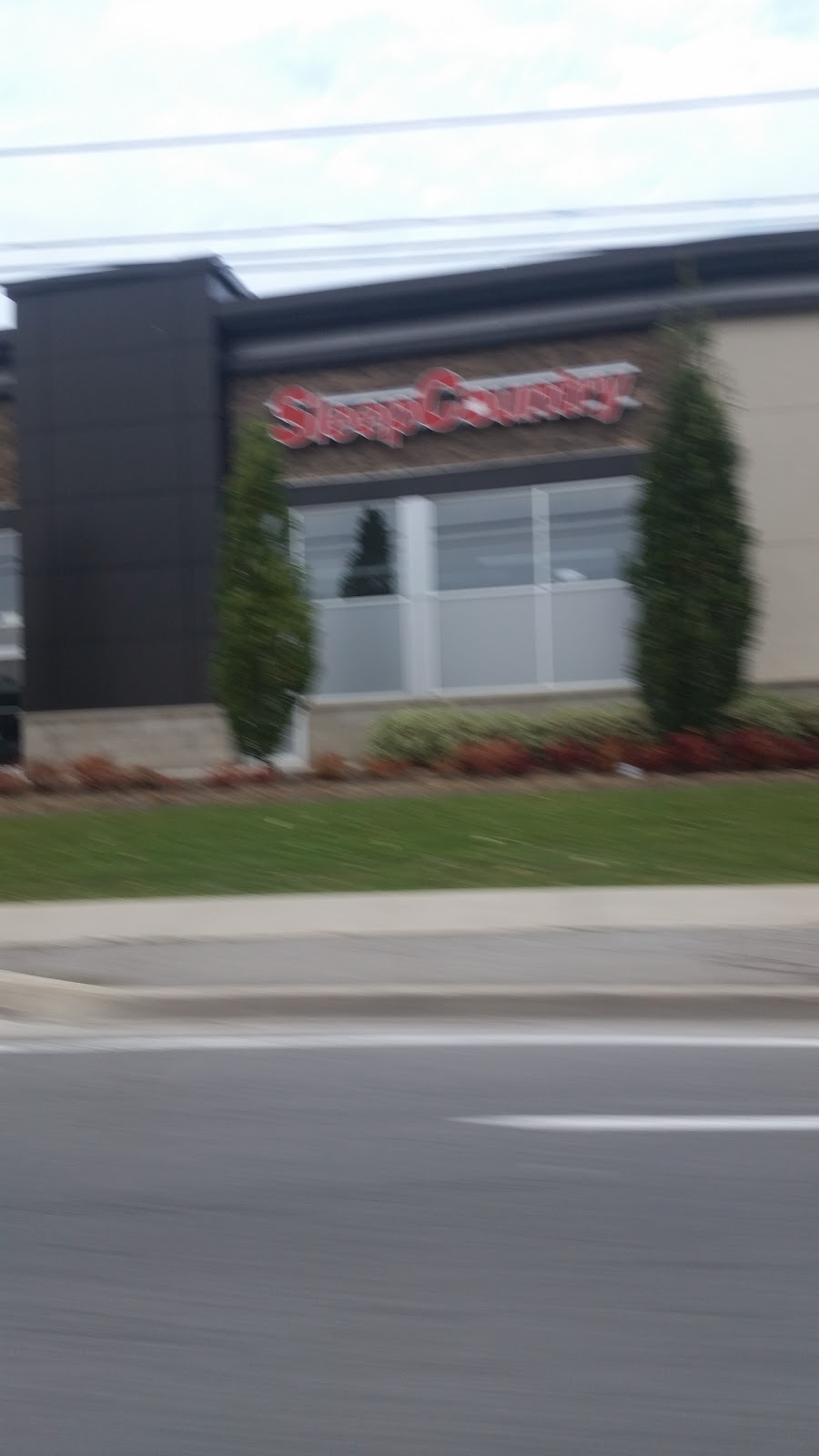 Sleep Country Canada | 70 Resolution Dr, Brampton, ON L6W 0A7, Canada | Phone: (905) 455-3233