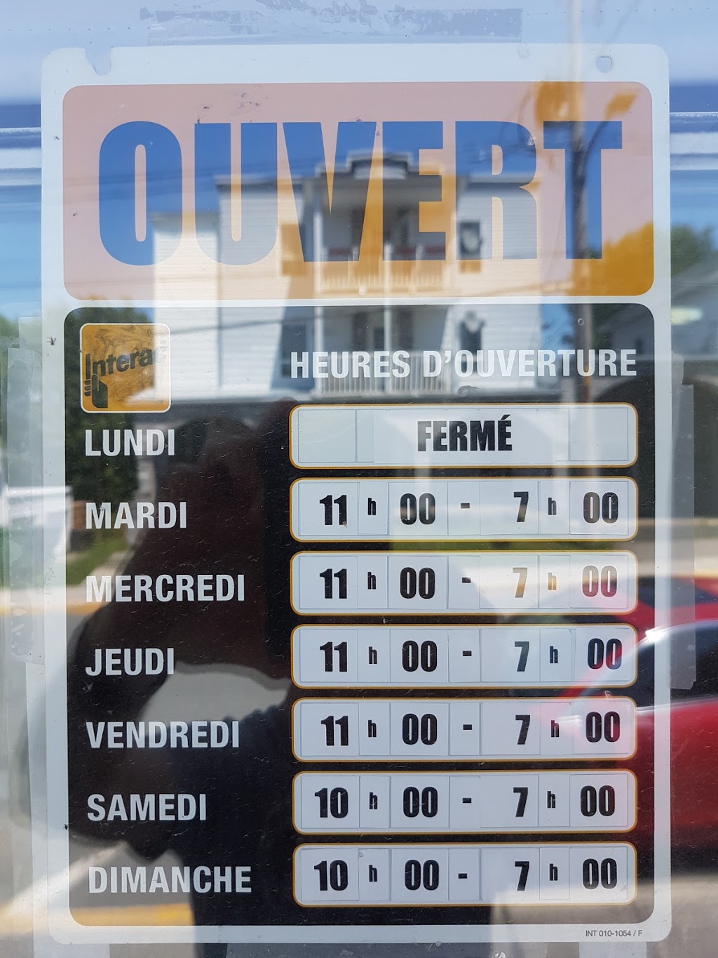Casse Croute Du Coin | 222 Rue du Roi, Asbestos, QC J1T 1S3, Canada | Phone: (819) 879-7039