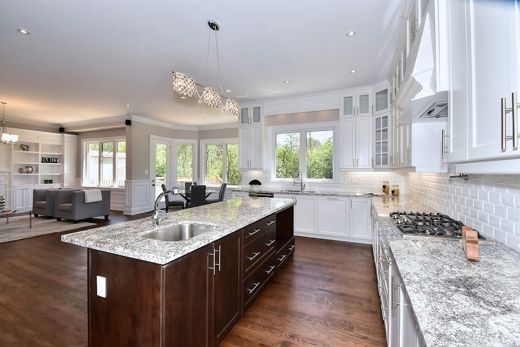 Racz Homes LTD | 12371 Stouffville Rd, Whitchurch-Stouffville, ON L4A 7X5, Canada | Phone: (647) 261-7136