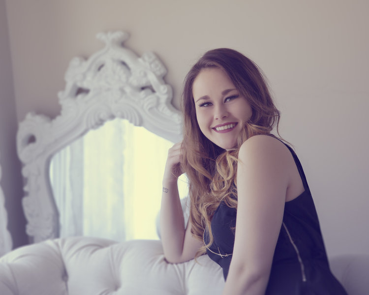Pink Blush Boudoir | 15824 10 Ave SW, Edmonton, AB T6W 2H2, Canada | Phone: (780) 851-1542