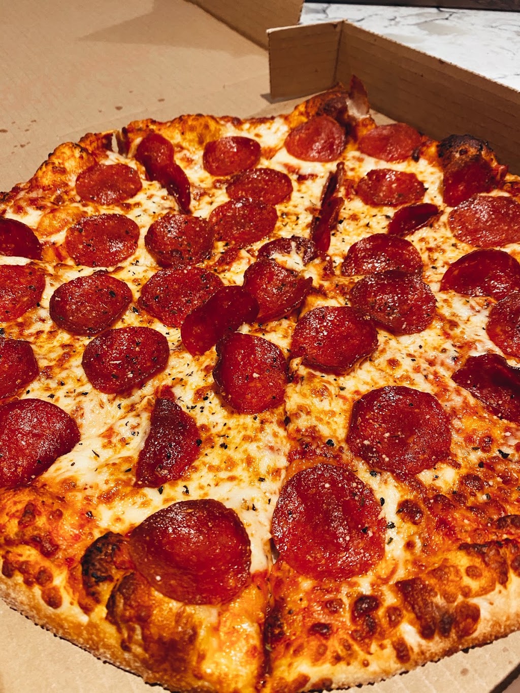 Plateau Pizza | 1410 Parkway Blvd, Coquitlam, BC V3E 3J7, Canada | Phone: (604) 552-8812