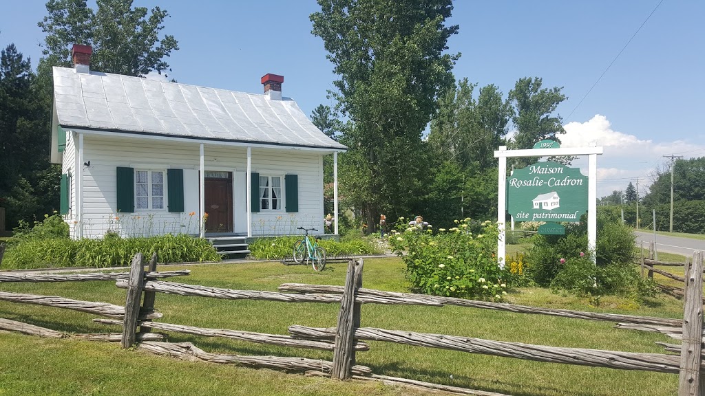 Maison Rosalie-Cadron | 1997 Rue Notre-Dame, Lavaltrie, QC J5T 1S6, Canada | Phone: (450) 586-2727
