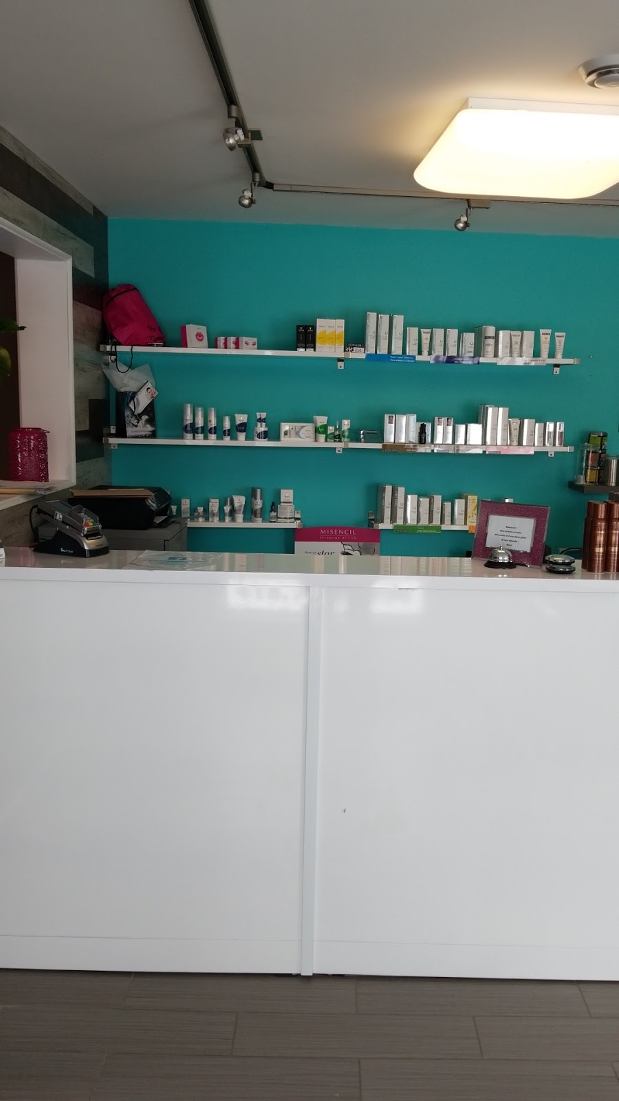 Pureté Beauté Esthétique | 144 Rte Campagna, Saint-Henri, QC G0R 3E0, Canada | Phone: (418) 700-0596