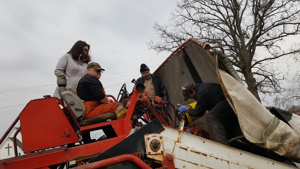 Boyle Tractor | 1293 Boyle Rd, Fenwick, ON L0S 1C0, Canada | Phone: (905) 736-0944
