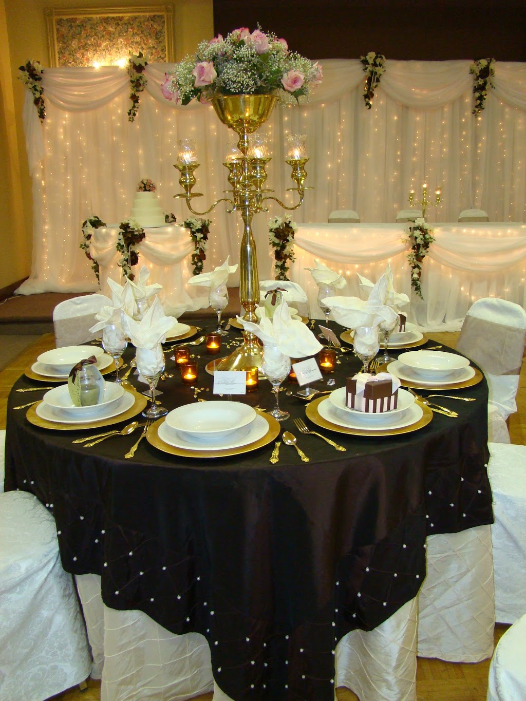 Dream Weddings by Balloon Express | 1754 ON-7, Lindsay, ON K9V 4R2, Canada | Phone: (705) 341-6159