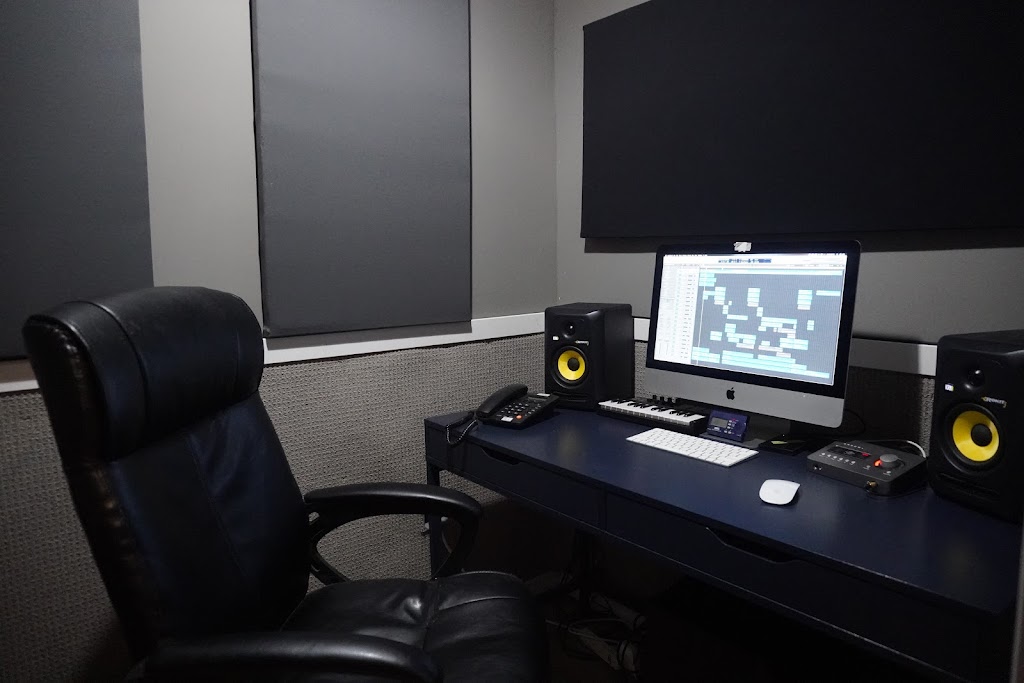 Burrow Media Recording Studios | 2527 Baseline Rd Unit 203, Ottawa, ON K2C 0E3, Canada | Phone: (613) 212-1575