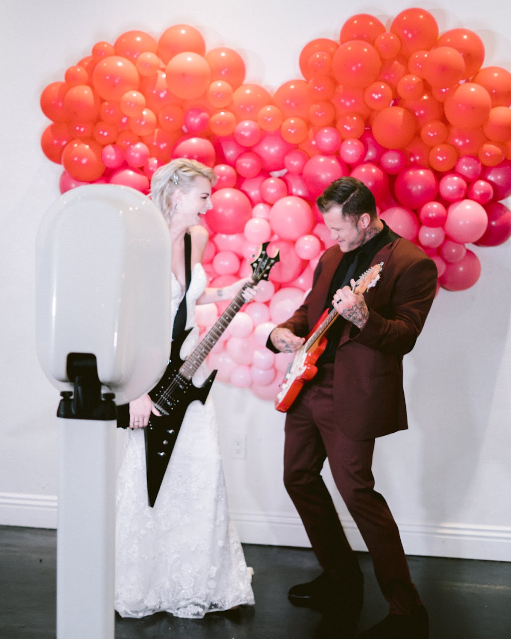 La Vida Photobooth | 586 Abbottsfield Rd NW, Edmonton, AB T5W 4R3, Canada | Phone: (587) 557-1145