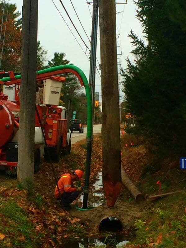 McNamara Powerline Construction Ltd | 131 Concession Rd 5 W, Tiny, ON L0L 2T0, Canada | Phone: (705) 322-0321