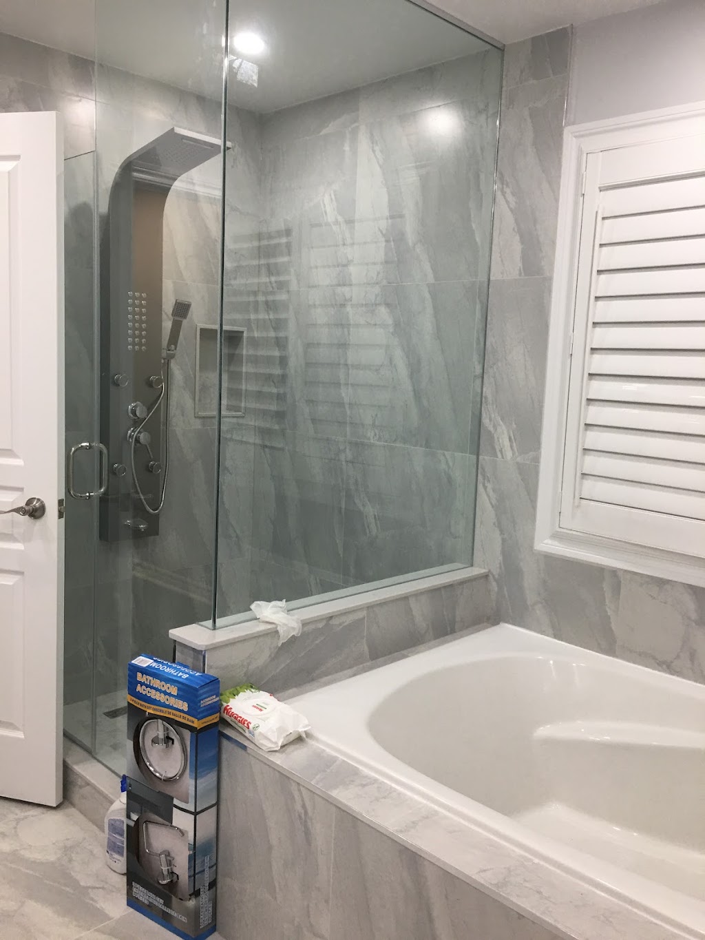RNG construction & renovation | 111 Ashmore Crescent, Markham, ON L3R 6V2, Canada | Phone: (647) 201-6833
