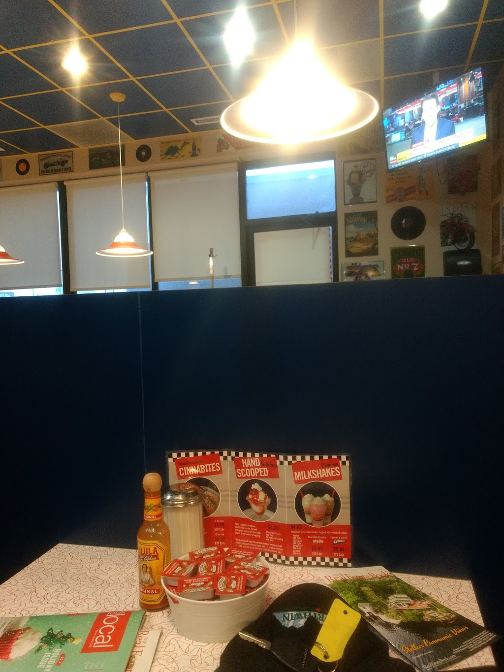 Wimpy’s Diner | 347 Bayfield St Unit #1, Barrie, ON L4M 3C3, Canada | Phone: (705) 503-7200