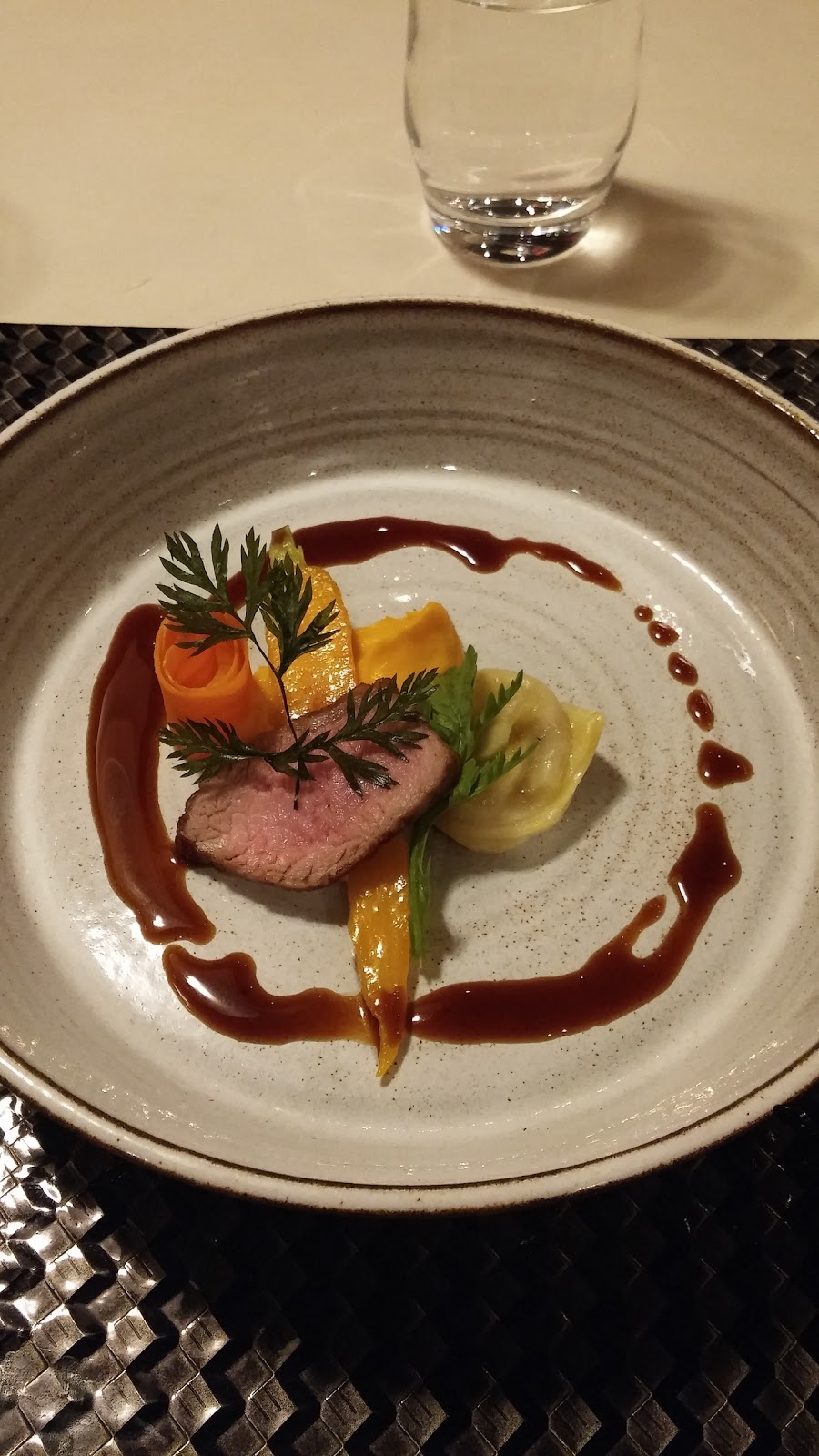 Laurie Raphaël | 117 Rue Dalhousie, Québec, QC G1K 9B7, Canada | Phone: (418) 692-4555