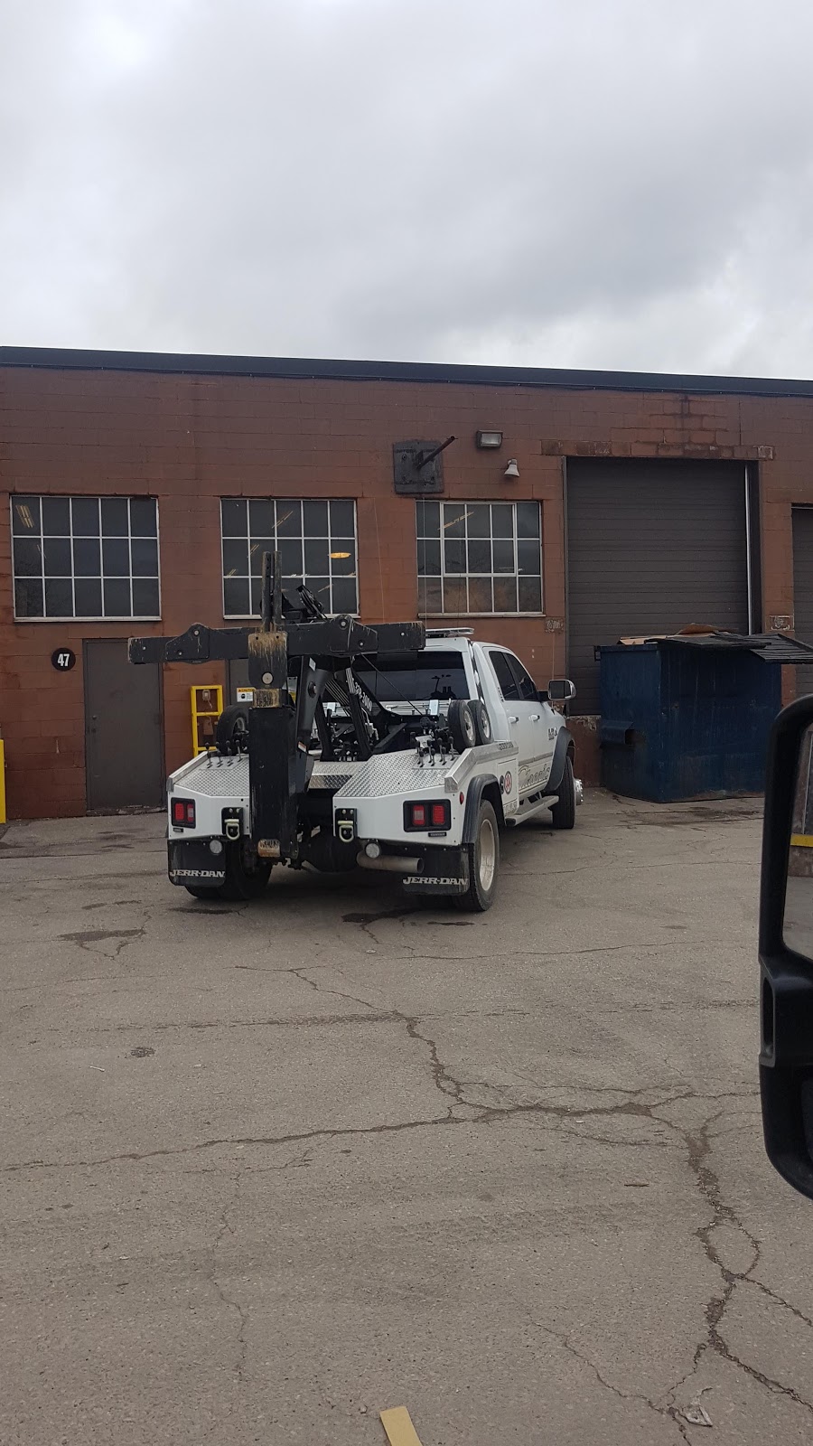 H.R. Runciman & Co Limited | 5200 Dixie Rd #46, Mississauga, ON L4W 1E4, Canada | Phone: (905) 625-7222