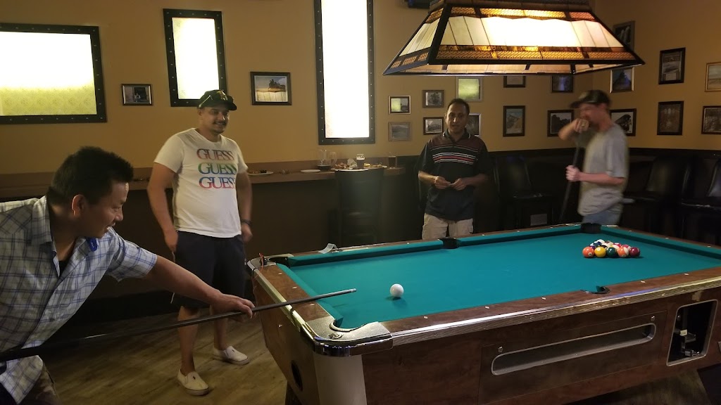 Grand Central Bar & Grill | 9-49 Elizabeth St, Okotoks, AB T1S 1B4, Canada | Phone: (403) 938-0929
