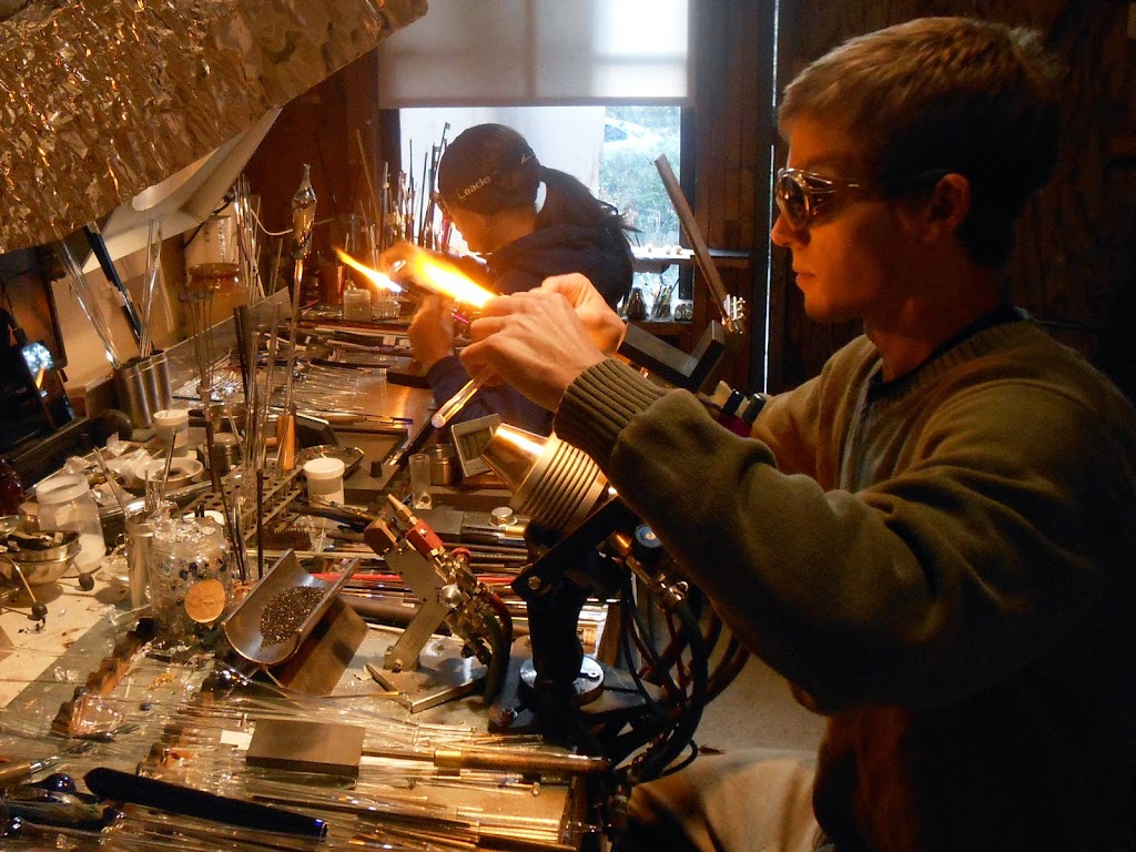 Creative Flow Glassworks | 176 A South Rd, Salt Spring Island, BC V8K 1Y3, Canada | Phone: (250) 653-2003