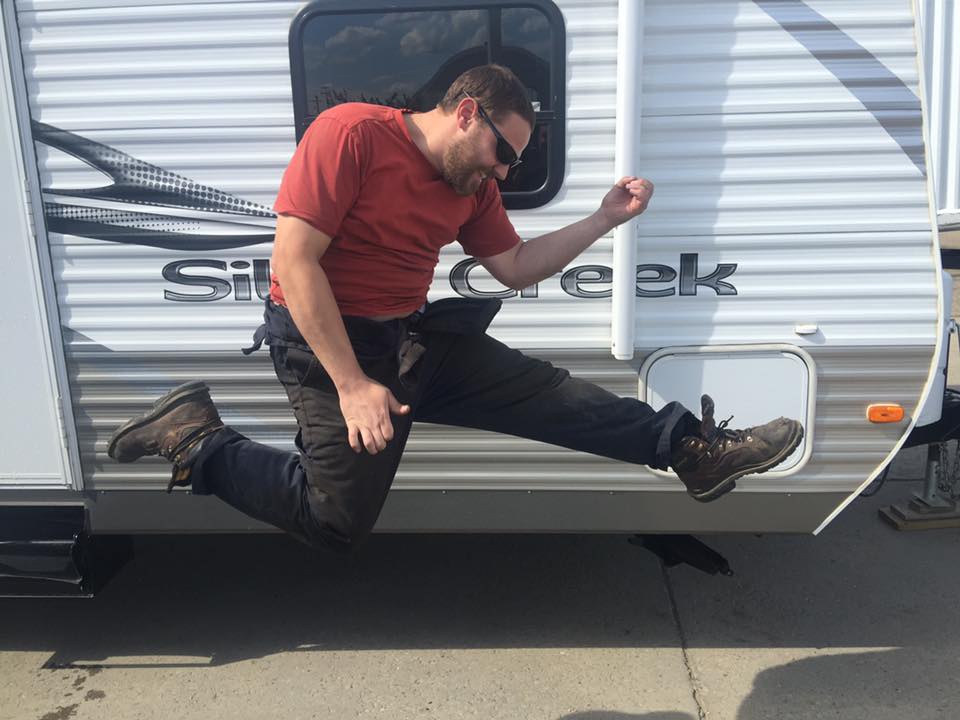 No Bull RV Sales | 200 1 Ave E, Spruce Grove, AB T7X 2K6, Canada | Phone: (855) 685-8900
