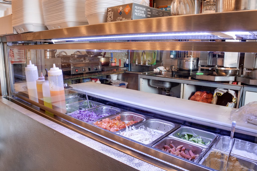 Crown Pita | 1725 Kingston Rd #4, Pickering, ON L1V 1B5, Canada | Phone: (905) 427-1157