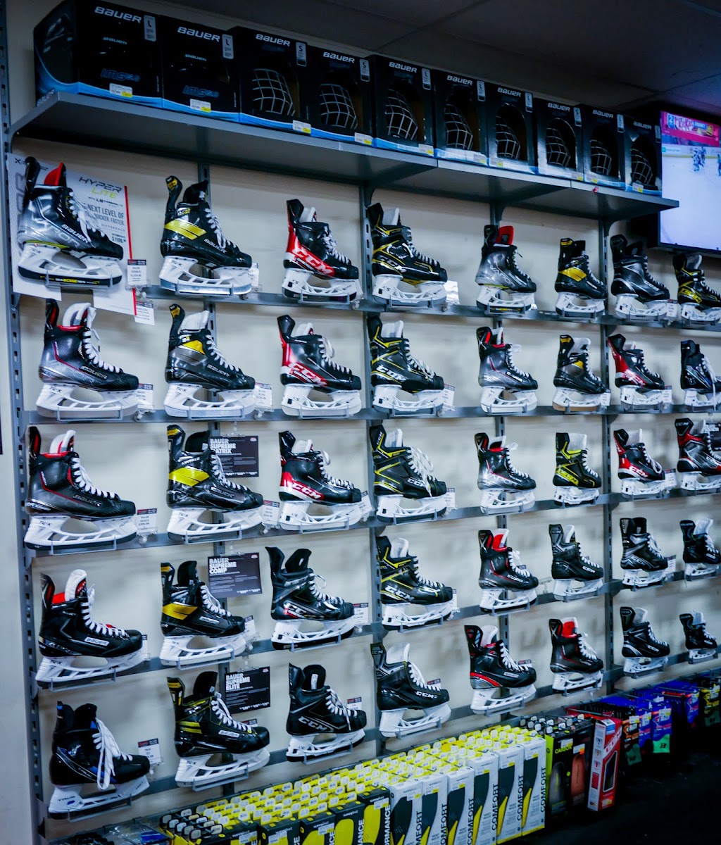 Kirbys Source For Sports | 1925 Bowen Rd, Nanaimo, BC V9S 1H1, Canada | Phone: (250) 585-5066