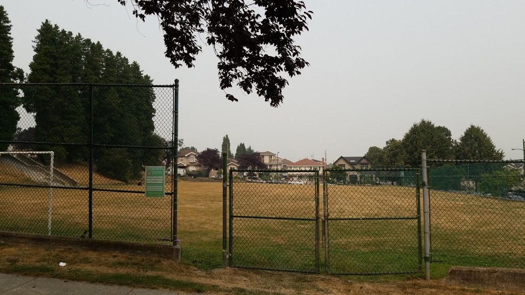 Sir Matthew Begbie Elementary School | 1430 Lillooet St, Vancouver, BC V5K 4H6, Canada | Phone: (604) 713-4686