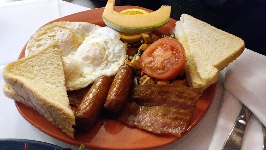 Vi Pei Bistro | 5812 Main St, Whitchurch-Stouffville, ON L4A 2S9, Canada | Phone: (905) 591-9000